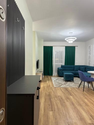 Apartament me qera Qender