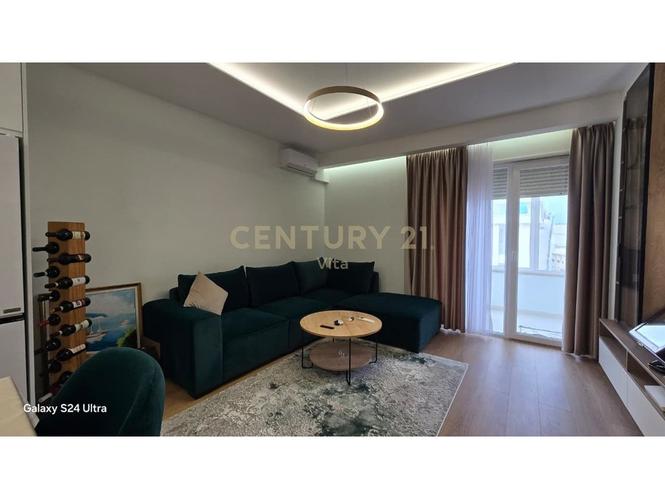 +355694812568 Apartament 1+1 në Shitje në Vijen e Parë me Pa