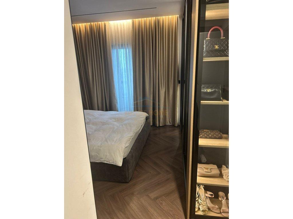Shitet-Apartament-2+1--Rruga-e-Elbasanit--Tiranë