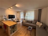 0697048064Shitet,Apartament 2+1Oborr,San Pietro,Gjiri Lalzit