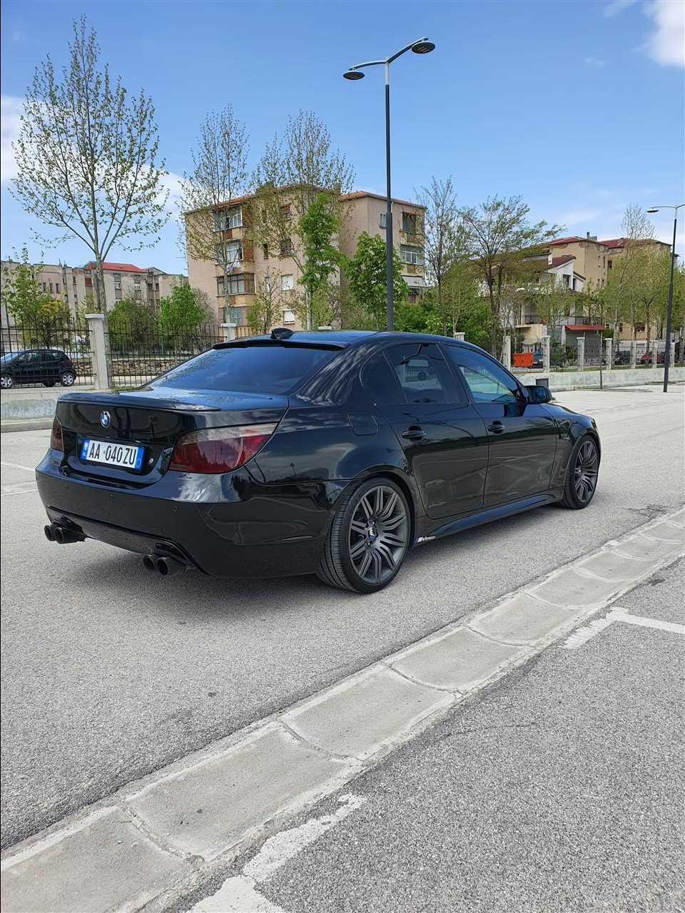 BMW------