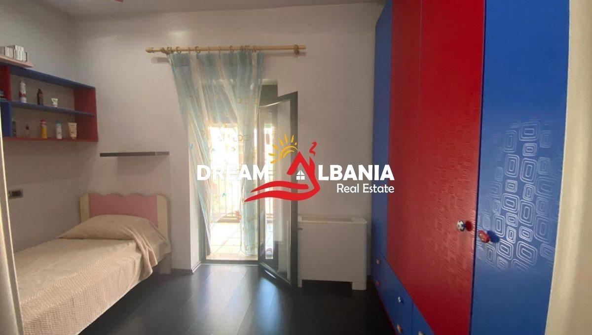 Apartament-2+1-me-qera-tek-Rruga-e-Durresit--ID-4229473--