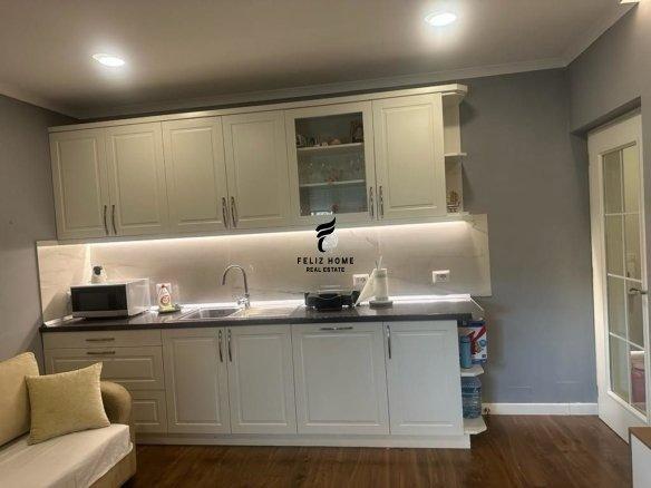 APARTAMENT ME QERA 2+1 BULEVARDI BAJRAM CURRI 800 EURO FH-66