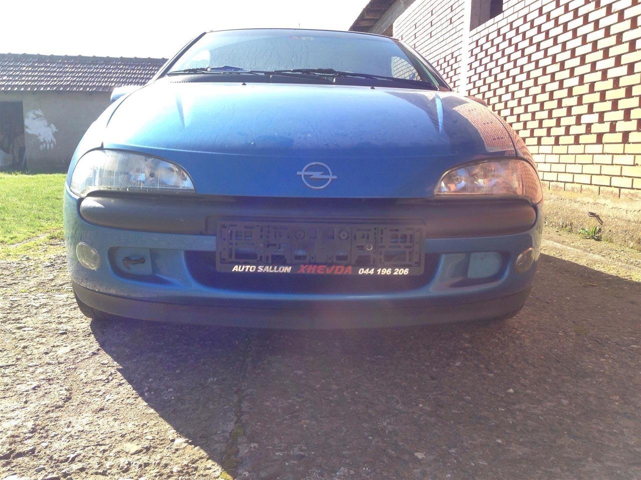 Opel-Tigra-benzin-