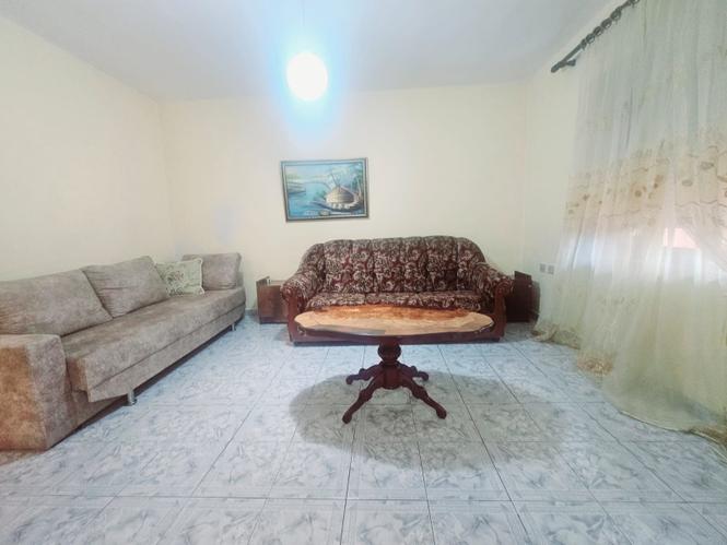 Jepet me qira apartament 2+1