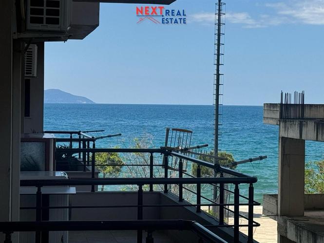 SHITET APARTAMENT 2+1 ME PAMJE DETI NE LUNGOMARE 2, VLORE