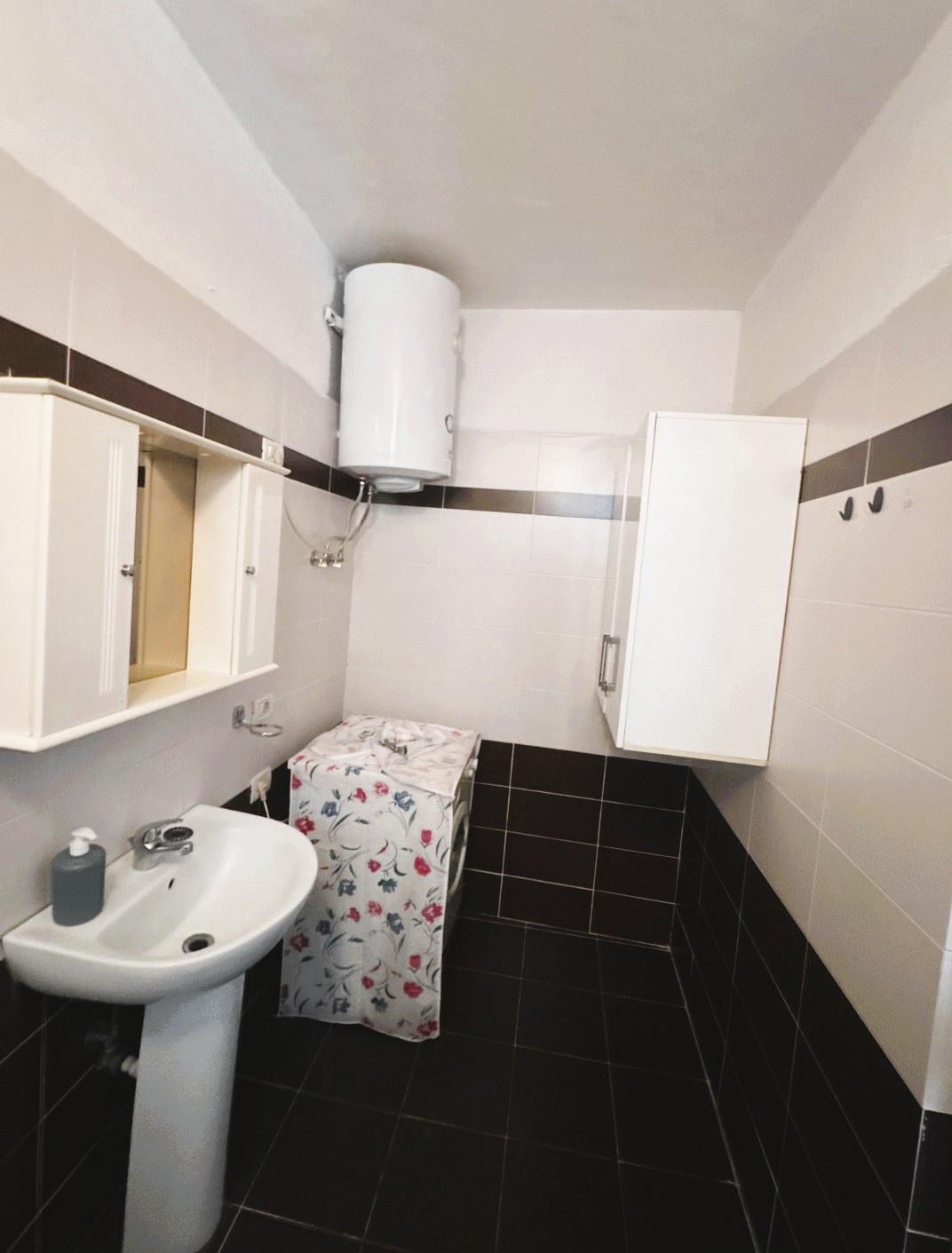 --Shitet-apartament-2+1-në-Astir--te-Dy-Palmat-ne-Astir--
