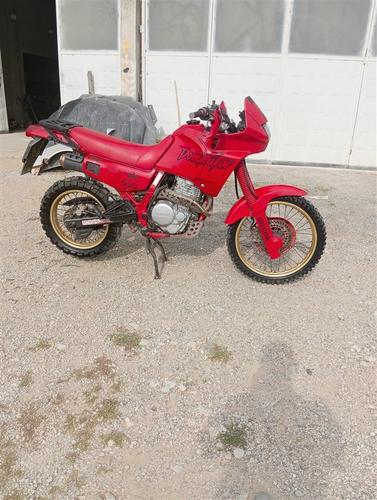 Honda dominator 650cc