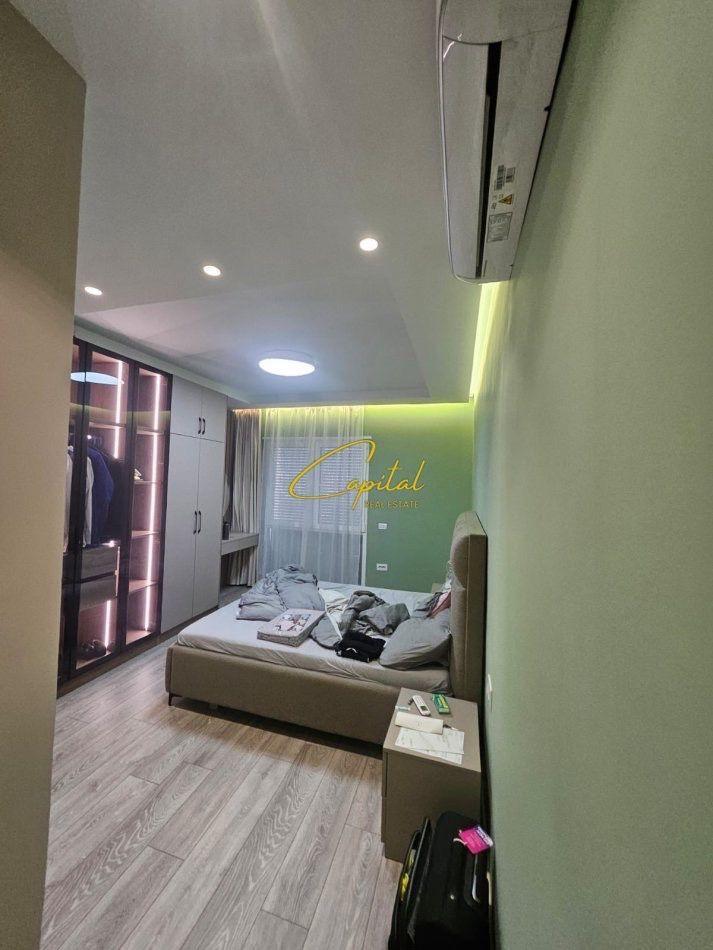 APARTAMENT-ME-QERA-2+1-RRUGA-DRITAN-HOXHA-700-EURO