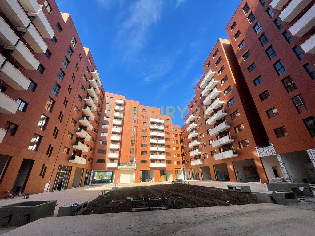 SHITET-APARTAMENT-PENTHOUSE-2+1+VERANDE-NE-ASTIR-TE-URBAN-GA