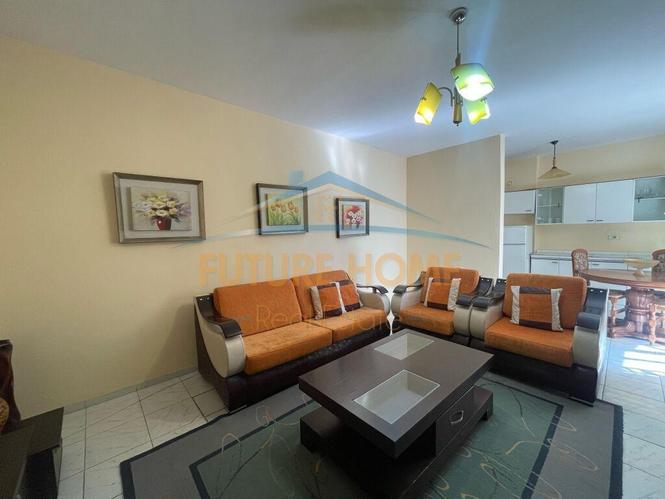 0692114320 Shitet, Apartament 2+1 Vasil Shanto, Tira