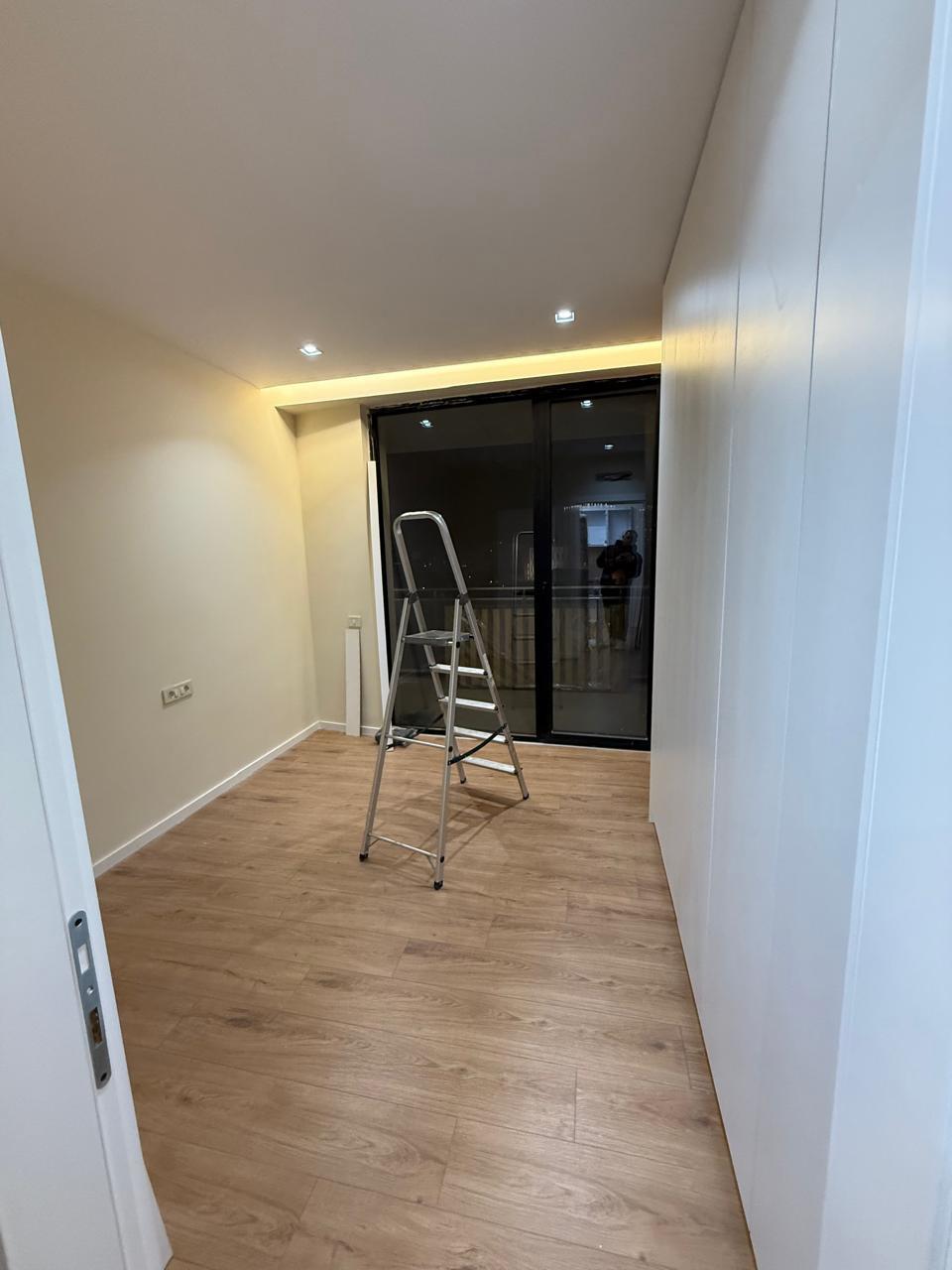 Jepet-me-qira-apartament-2+1----Mine-Peza