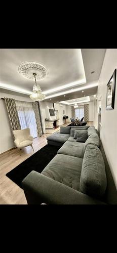 VILE ME QERA 840 M2 RRUGA E DIBRES  5.000 EURO