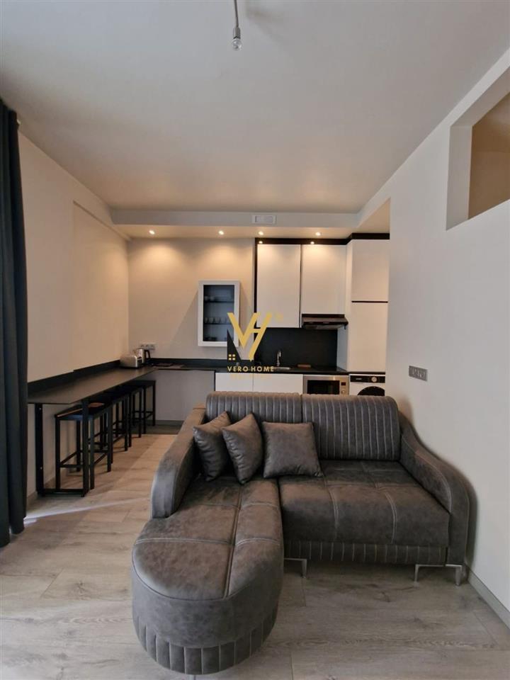 JEPET-APARTAMENT-1+1+BLK-ME-QERA-KOPSHTI-ZOOLOGJIK-700-EURO