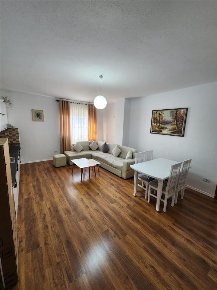 SHITET-APARTAMENT-2+1-PLAZH--DURRES
