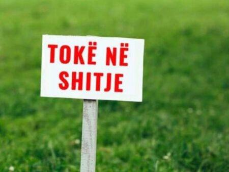 SHITET TOKE 7,600 M2 NE RRUGEN E RINAS.