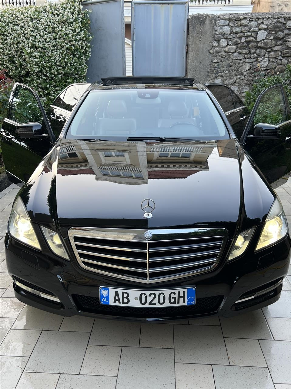 E-CLASS