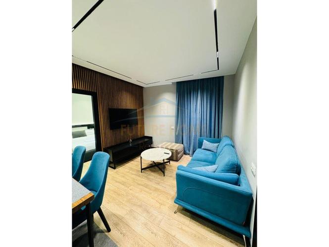 Qera, Apartament 2+1+ Post Parkimi, Qendër, Tiranë.