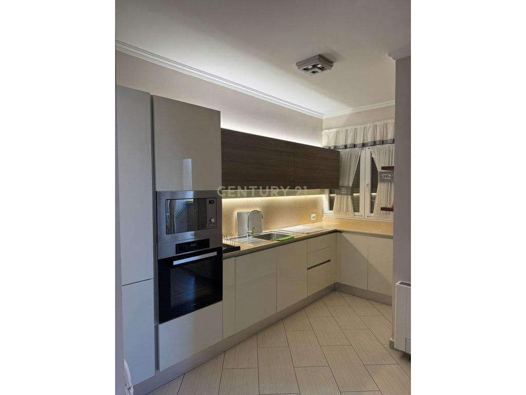 Apartament-2+1-Me-Qira-te-Kazazi--Durres--