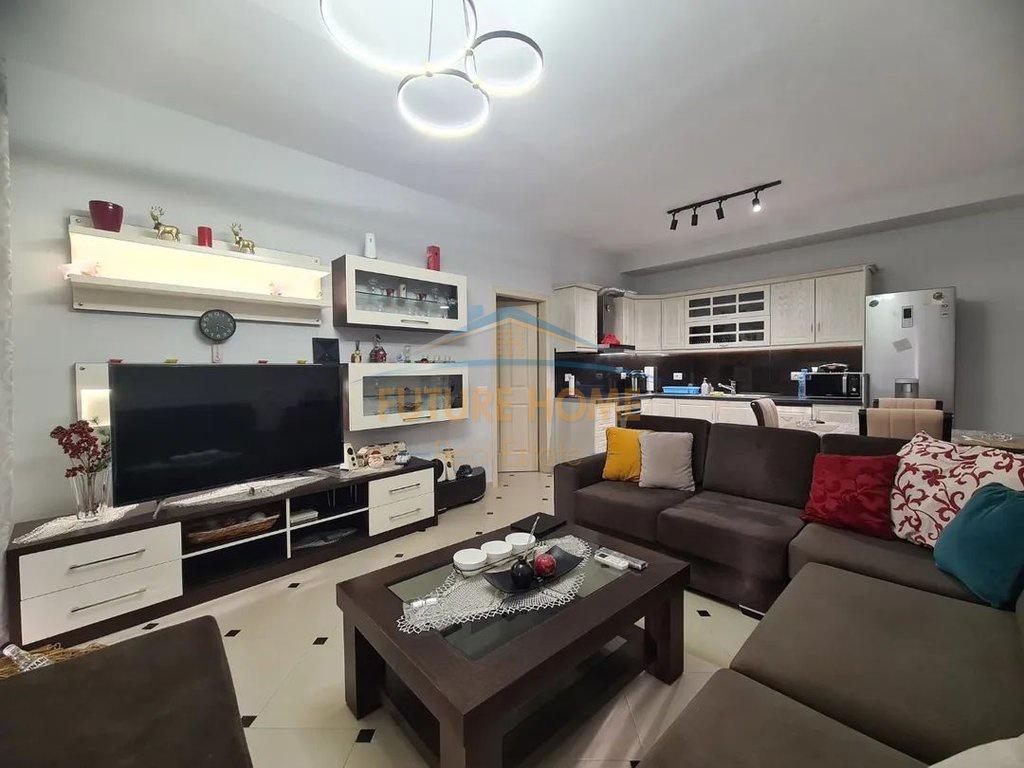 Qera-Apartament-2+1+2--Yzberisht