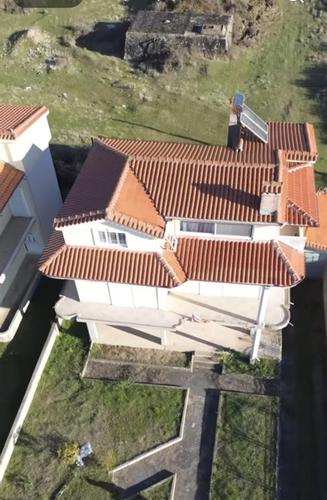 SHITET VILLA NE DRENOVE