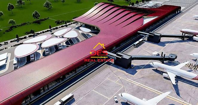 ✈SHITET TOKË-ARË NË AKËRNI PRANË AEROPORTIT TË RI TË VLORË