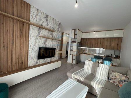 Qera, Apartament 2+1+2, Rruga 5 Maj, Tirane