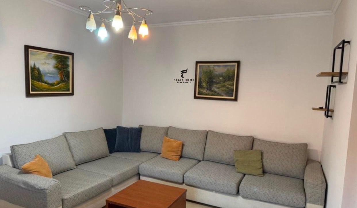 APARTAMENT-ME-QERA-1+1-RRUGA-E-DIBRES-40-000-LEKE