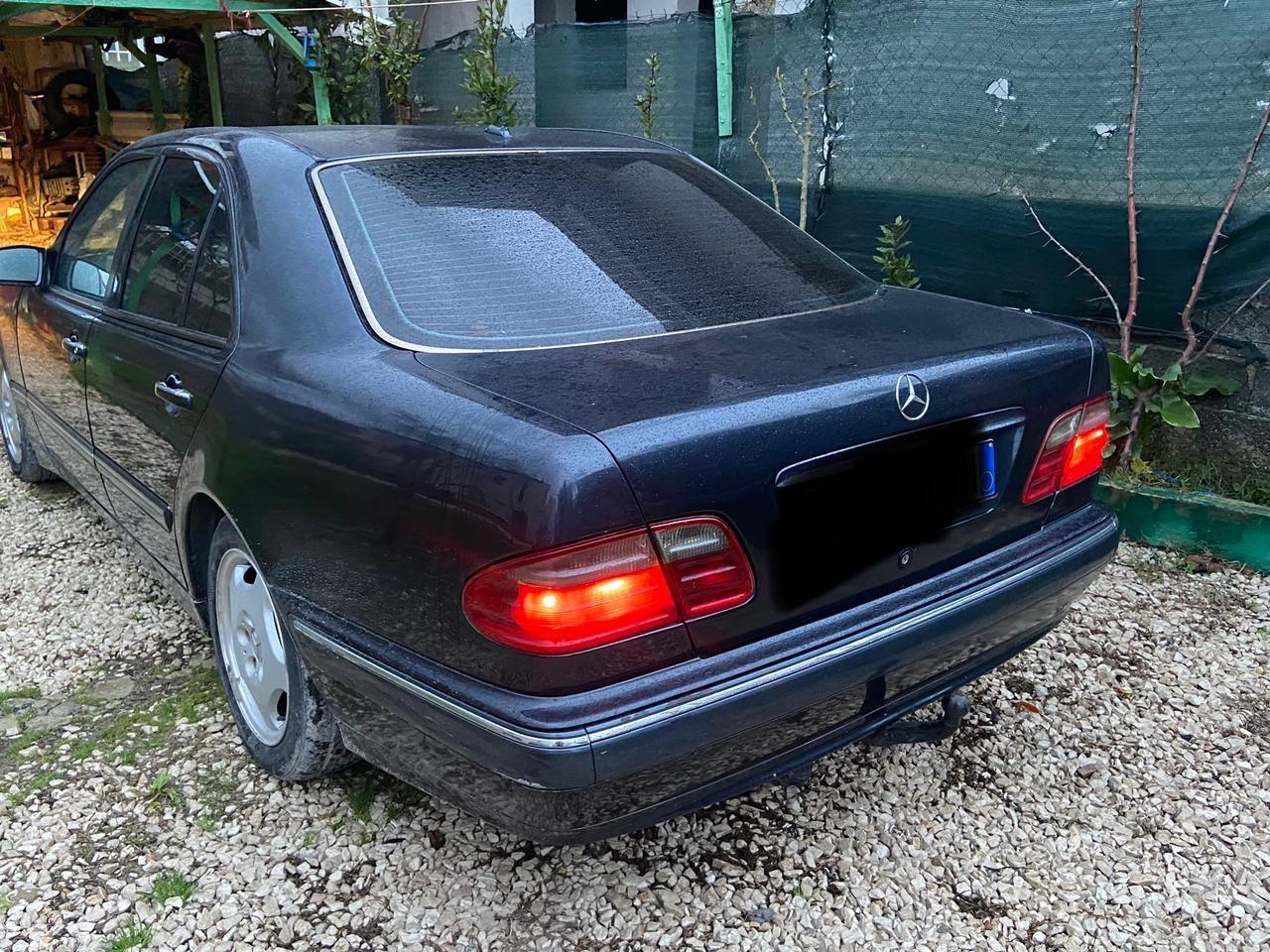 MERCEDES-E-CLASS-