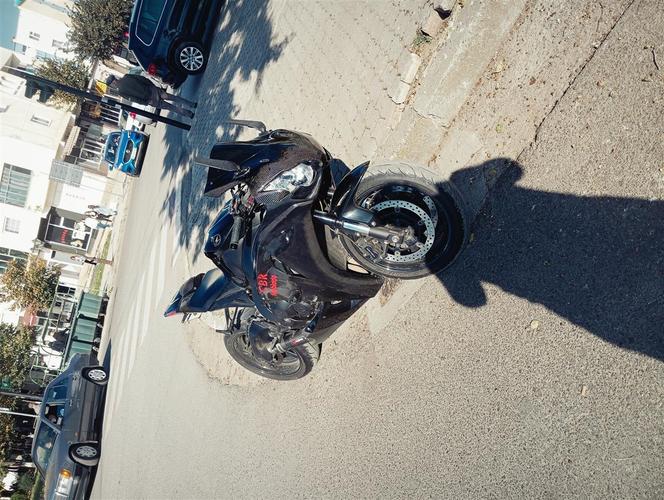 Honda cbr1000 full karbon