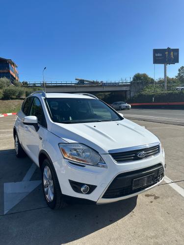 Ford kuga automatic