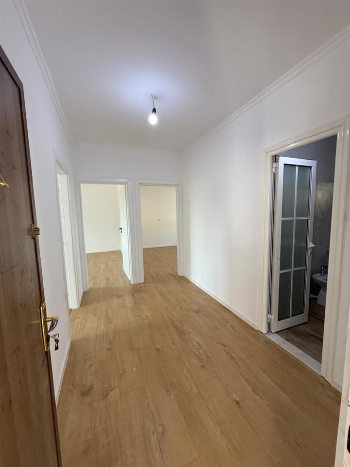 SHITET-APARTAMENT-2+1-NE-ALI-DEM