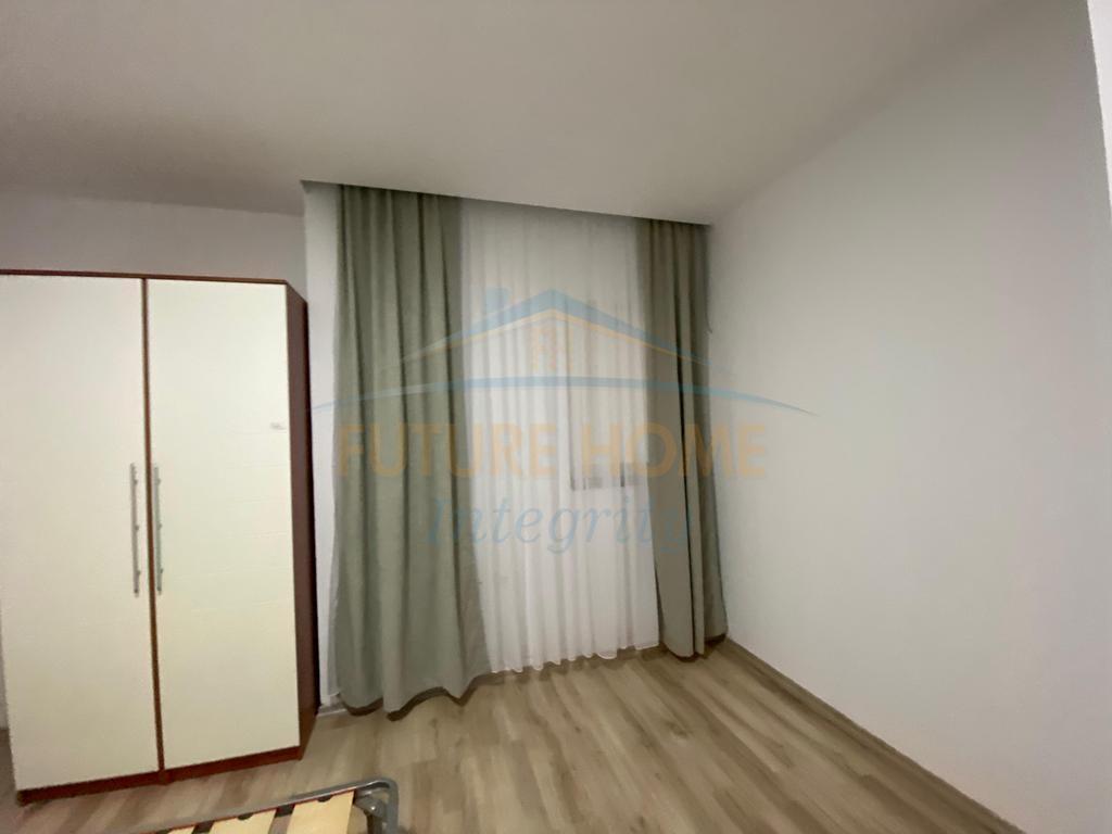 0695135860--Qera--Apartament-3+1+Parkim--Selite--Tiranë-
