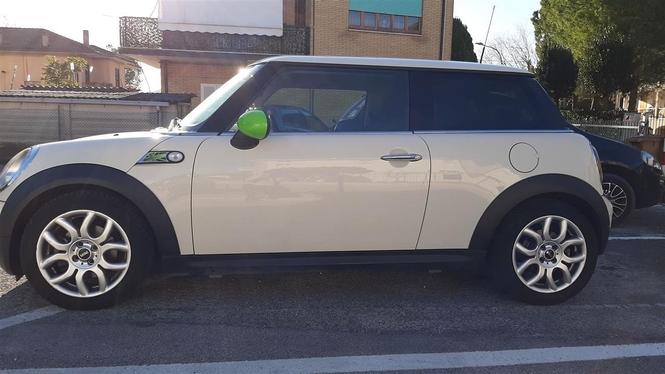 MINI One D