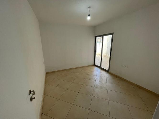 0682064333 SHITET APARTAMENT 2+1 TEK STACIONI I TRENIT !