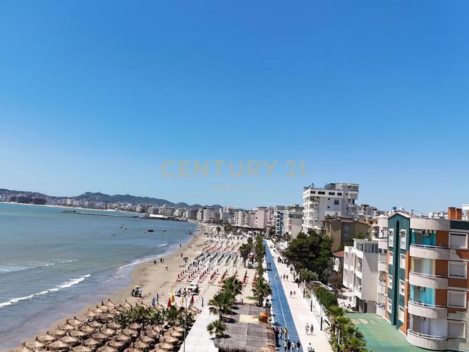 Apartament 2+1 në Vijë të Parë me Detin,Pamje Panoramike Pla