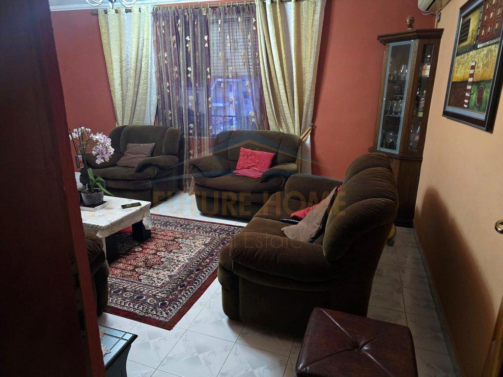 0694738665-Shitet---Apartament-1+1--Selvia--Tiranë-