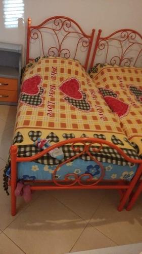 Okazion, 2 krevate tek + dyshek cilësor, gjendja 10/10