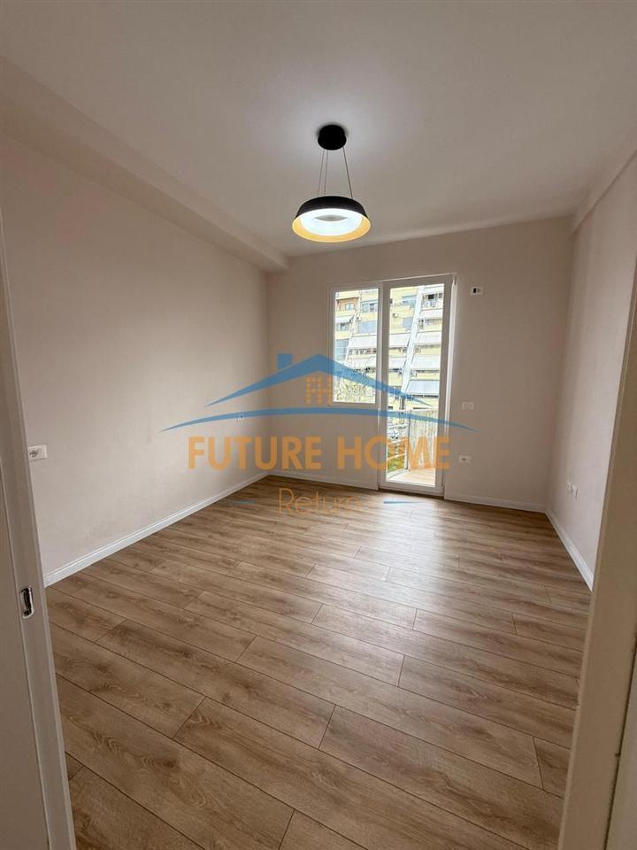 Tirane--shitet-apartament-2+1-Kati-3