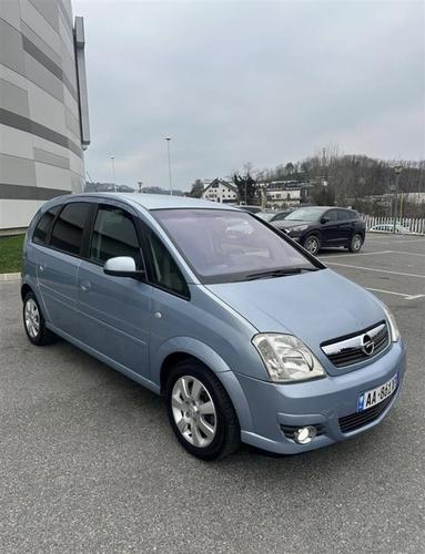 Opel meriva 1.7 nafte  okazion