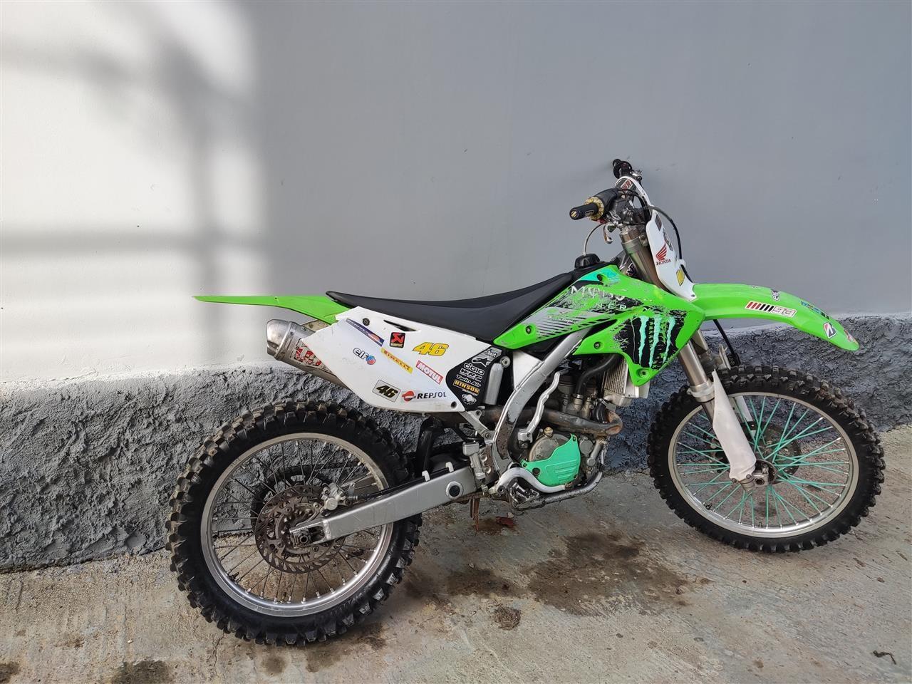 Kawasaki kx250f ne super gjendje Lushnj