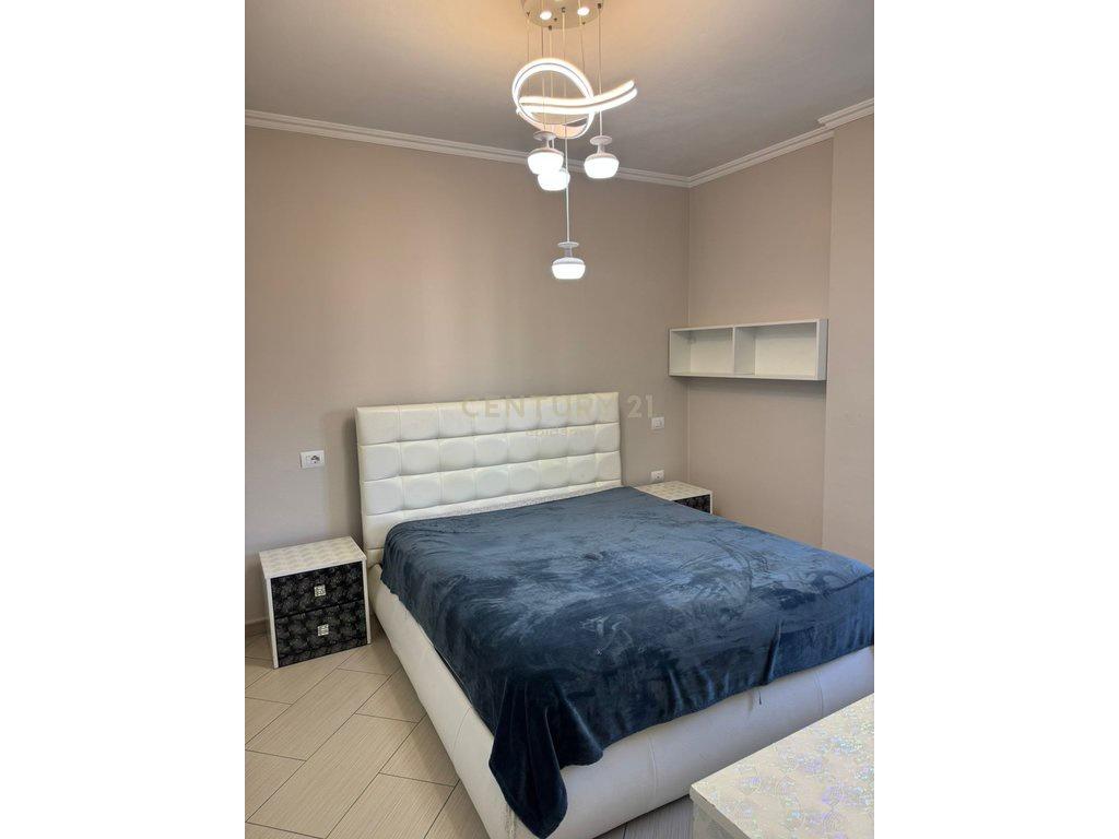 Apartament-2+1-Me-Qira-te-Kazazi--Durres--