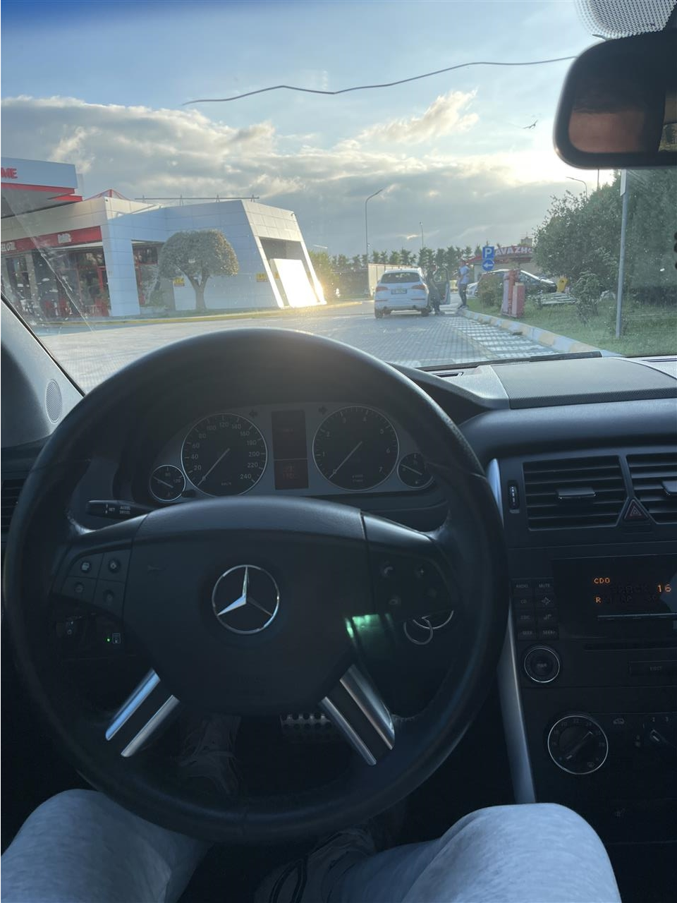 Shitet-B-Class