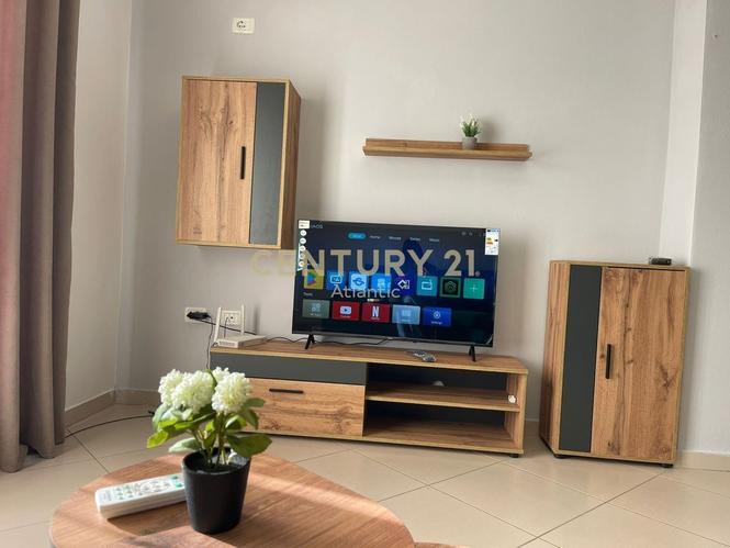JEPET ME QIRA SUPER APARTAMENT 1+1 ME PAMJE DETI NE PLAZH!