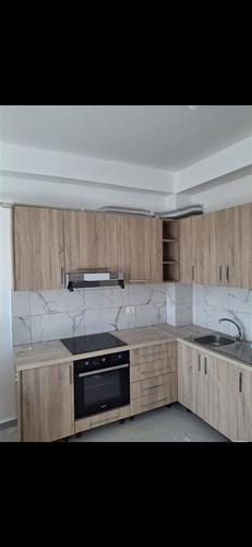 JEPET APARTAMENT ME QERA NE ZONEN E KAFES SE RREMES TUFIN