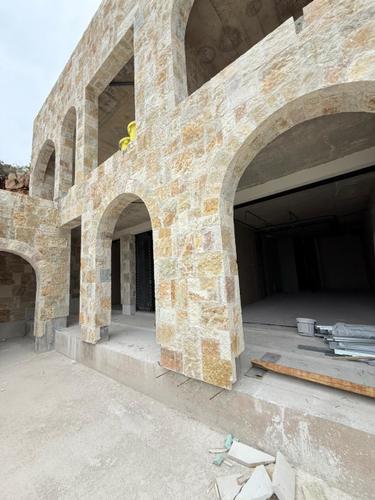 &#55356&#57301️Apartament 2+1 me verande per shitje te Folie Village&#55357&#56613