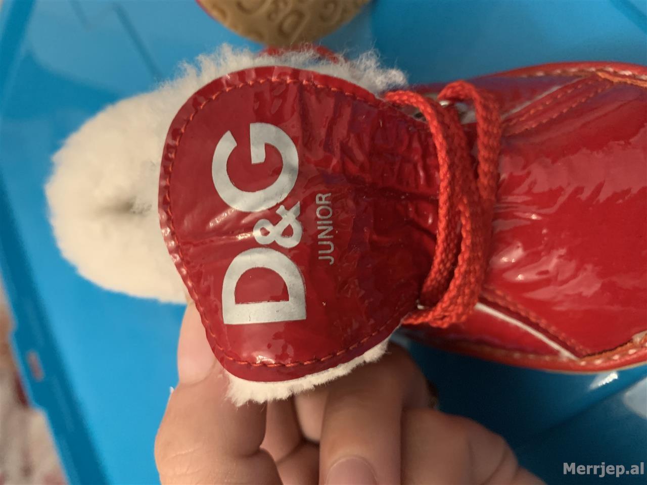 Kepuce per bebe Dolce Gabbana te kuqe. | Tiranë