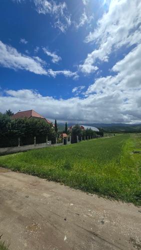 &#55356&#57313 Shitet tokë në fshatin Buçimas - &#55357&#56525 Pranë Kalçetos