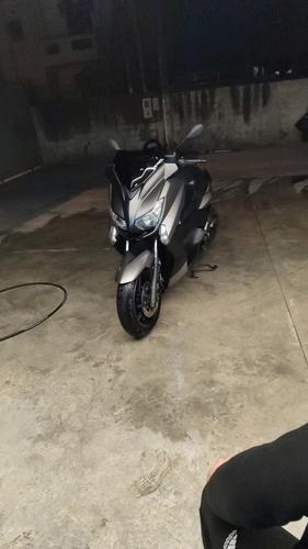 Xmax 400cc