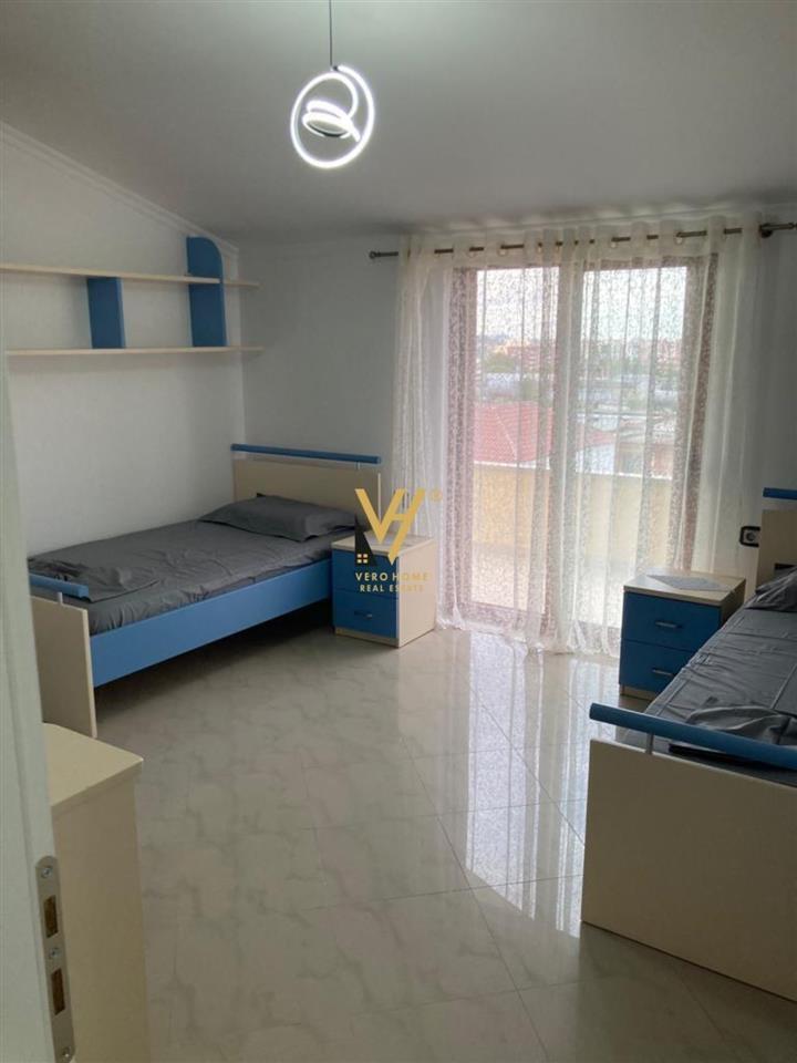 JEPET-APARTAMENT-2+1+2-ME-QERA-NE-MISTO-MAME-500-EURO